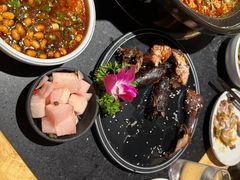 -小饕荟雅安贡椒鱼鲜馆(广福桥店)