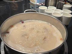 -煲王粤菜餐厅(中侨中心店)