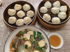 招牌鲜肉汤包-曼曼汤包(建国西路店)
