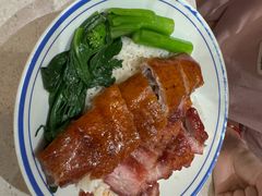-香港新发烧腊茶餐厅(水围店)