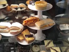 -星巴克(广州中华广场B1层店)