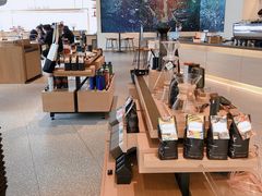 -星巴克臻选(上海合生汇1F店)