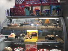 -DQ·蛋糕·冰淇淋(龙湖狮山天街店)