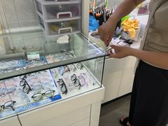 -阿波罗眼镜·蔡司授权店(孙厝店)