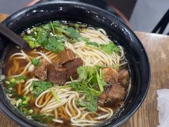 -李先生牛肉面大王(北京站售票厅餐厅)