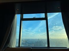 -上海龙之梦万丽酒店