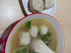 -小杨生煎(浦江欢乐颂店)