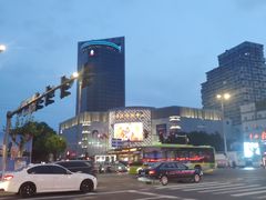 -嘉兴戴梦得购物中心