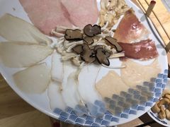 -桥香园云南过桥米线(金马碧鸡店)