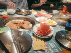 -阪尚皇·原切牛排·烤肉火锅自助(北京路店)