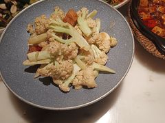 -初蓉丨遇见新川菜(亲贤街荣耀店)