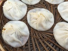 -笑来喜馄饨小笼工坊(通扬路店)