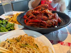-肥肥虾庄·金牌油焖大虾(汉街SKP店)