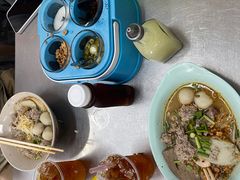 -榮泰米粉湯(Left Shop)