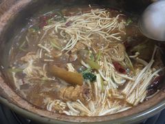 -奇味鸡煲(麦地店)