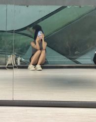 -单色舞蹈