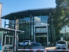 -宁波之星奔驰4S店(海曙店)