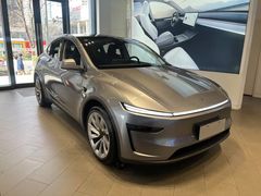 -TESLA 特斯拉(上海太古汇体验店)