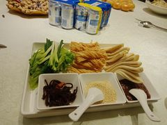 -一家人(南京路店)