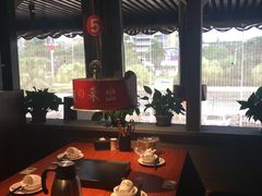-山之屋炭火烧肉·生啤畅饮(大朗万科中央公园店)