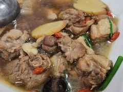 老鸭煲-温州一家人美食(西木头市店)