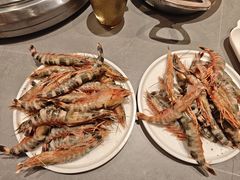 -黑金·寻焰自助百汇·烤肉·火锅(中街店)