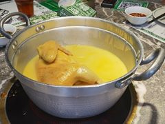-禄婶鸡煲·打边炉