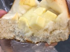 -沁屋面包店(人民东路店)