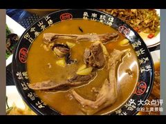 -人民公社铁锅炖·东北菜(卫国道店)