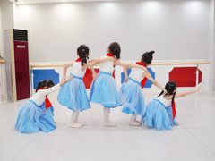 -艺彩童馨舞蹈培训学校(西湖道校区)