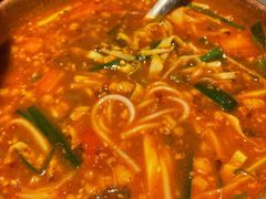 小锅米线-觅山云南菜(泊富ICITY店)