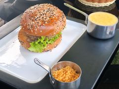 芝心牛肉汉堡-Lets burger非常汉堡·环球风味(蓝色港湾店)