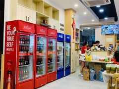 大堂-江城燕子大排档(江汉路步行街店)