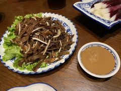 白灼牛毛肚-百花深处·老北京风味菜