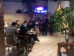 -何师烧烤Pro ·江湖川菜·小龙虾·精酿(太古里旗舰店)