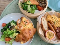 海鲜牛油炒蛋牛角-CHILLAX轻乐时(侨建·Hi City店)