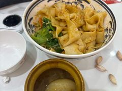 -秦香陕西食府(华贸天地店)
