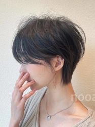 -东方美妍小鹏造型