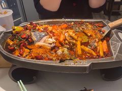 -江边城外烤全鱼(世茂广场店)