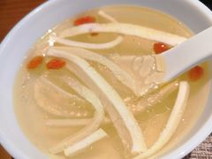 -雀舞云南菜(乐客城店)
