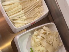 -七欣天香辣蟹火锅(闵行浦江欢乐颂店)