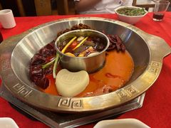 -山城年华老火锅(玉林店)