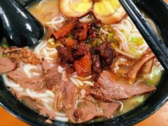 -花溪巷牛肉粉(泉城路店)