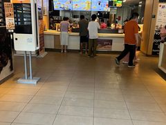 -麦当劳(杭州西湖银泰百货店)