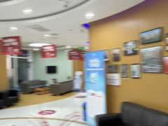 -雅悦齿科(顾村公园店)