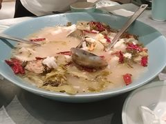 -姚姚酸菜鱼·金戈戈香港豉油鸡(喜荟城联名店)