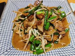 -晶吉·居酒屋·烧鸟·海胆(民主广场店)
