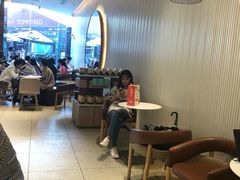 大堂-奈雪的茶(金鹰广场店)