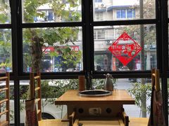 靠窗位-袁记串串香(新南门店)