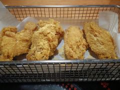 -肥肥虾庄·金牌油焖大虾(杨园滨江时代walk店)